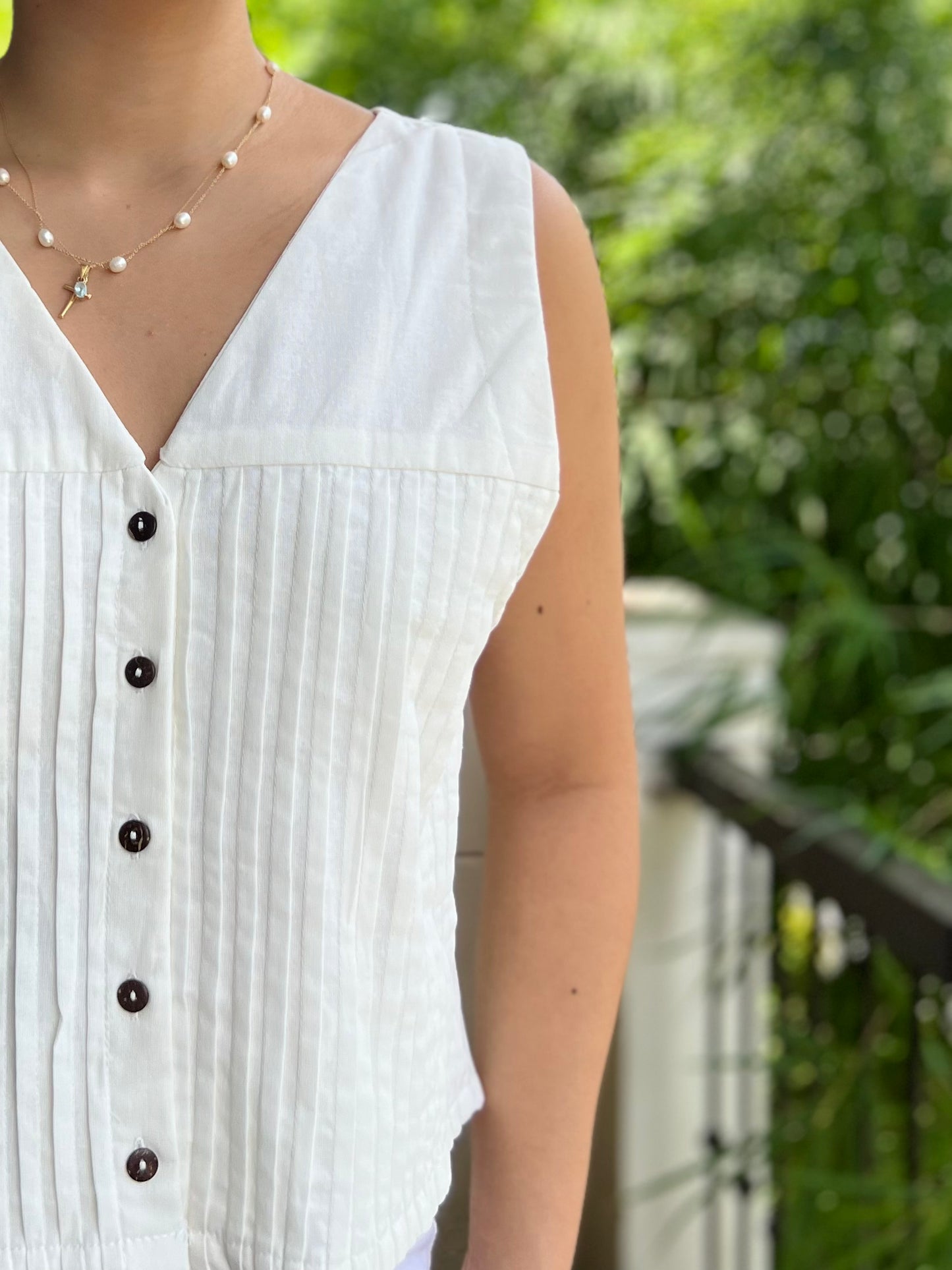 Brighton Top in White with Lining