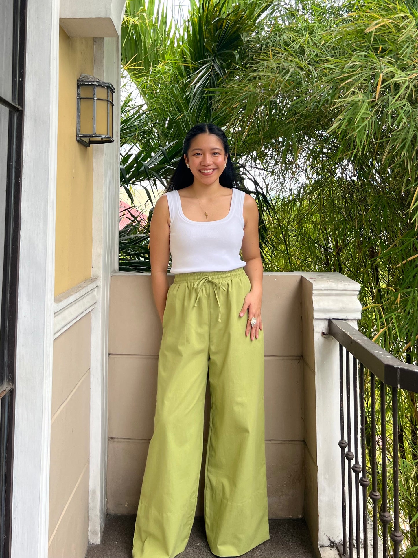 Barcelona Pants in Apple Green