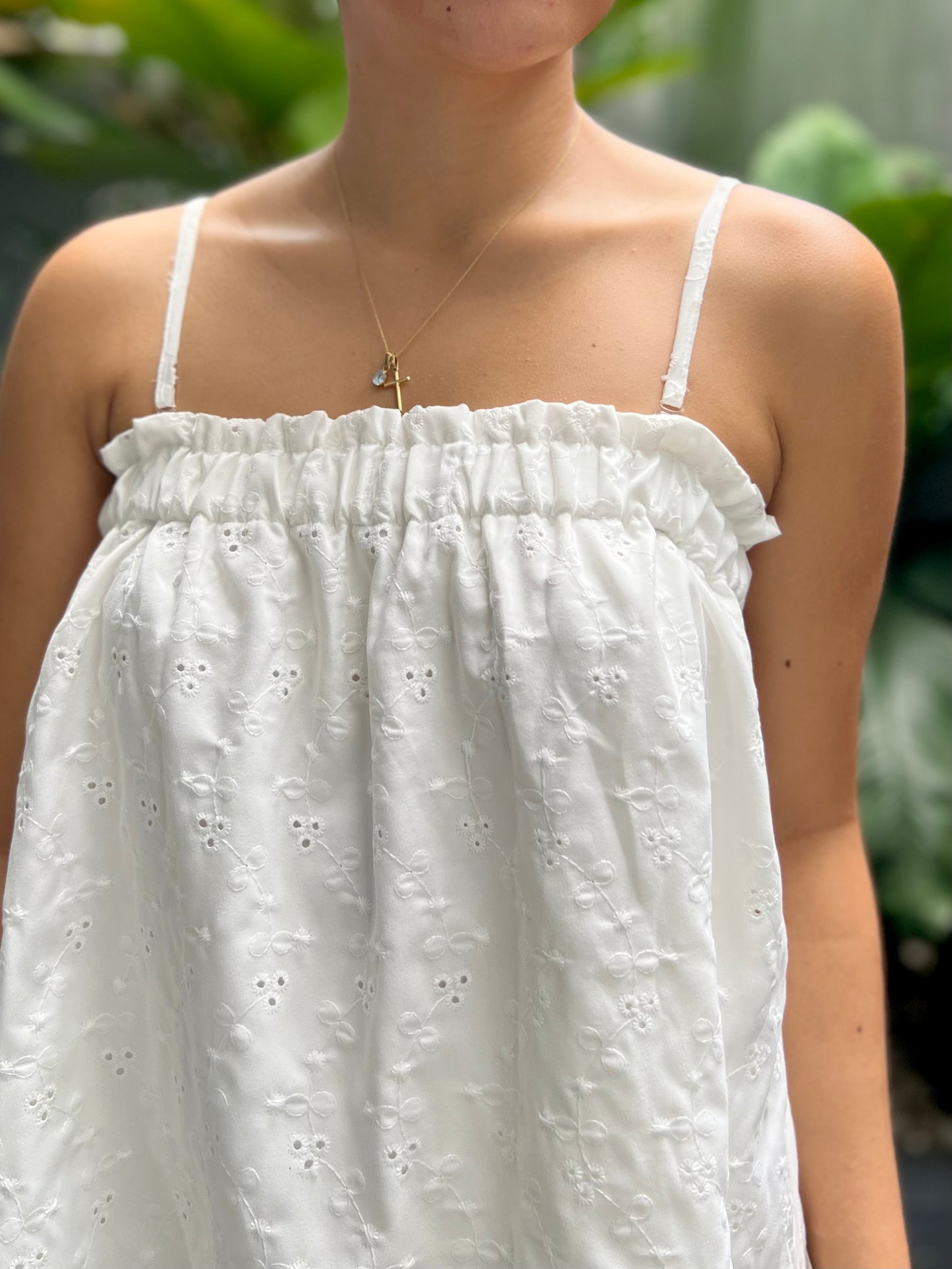 Eve Top in Eyelet 002 with Lining