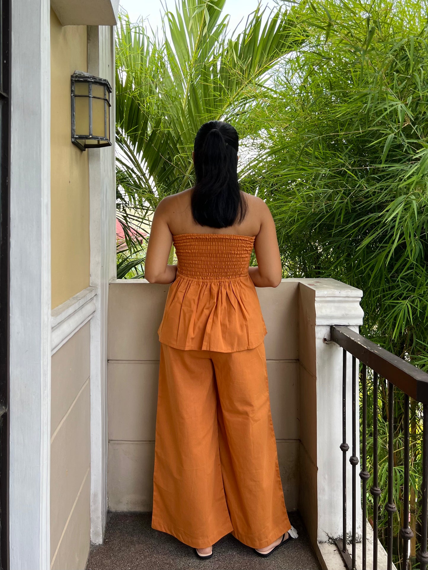 Corinth Set in Melon