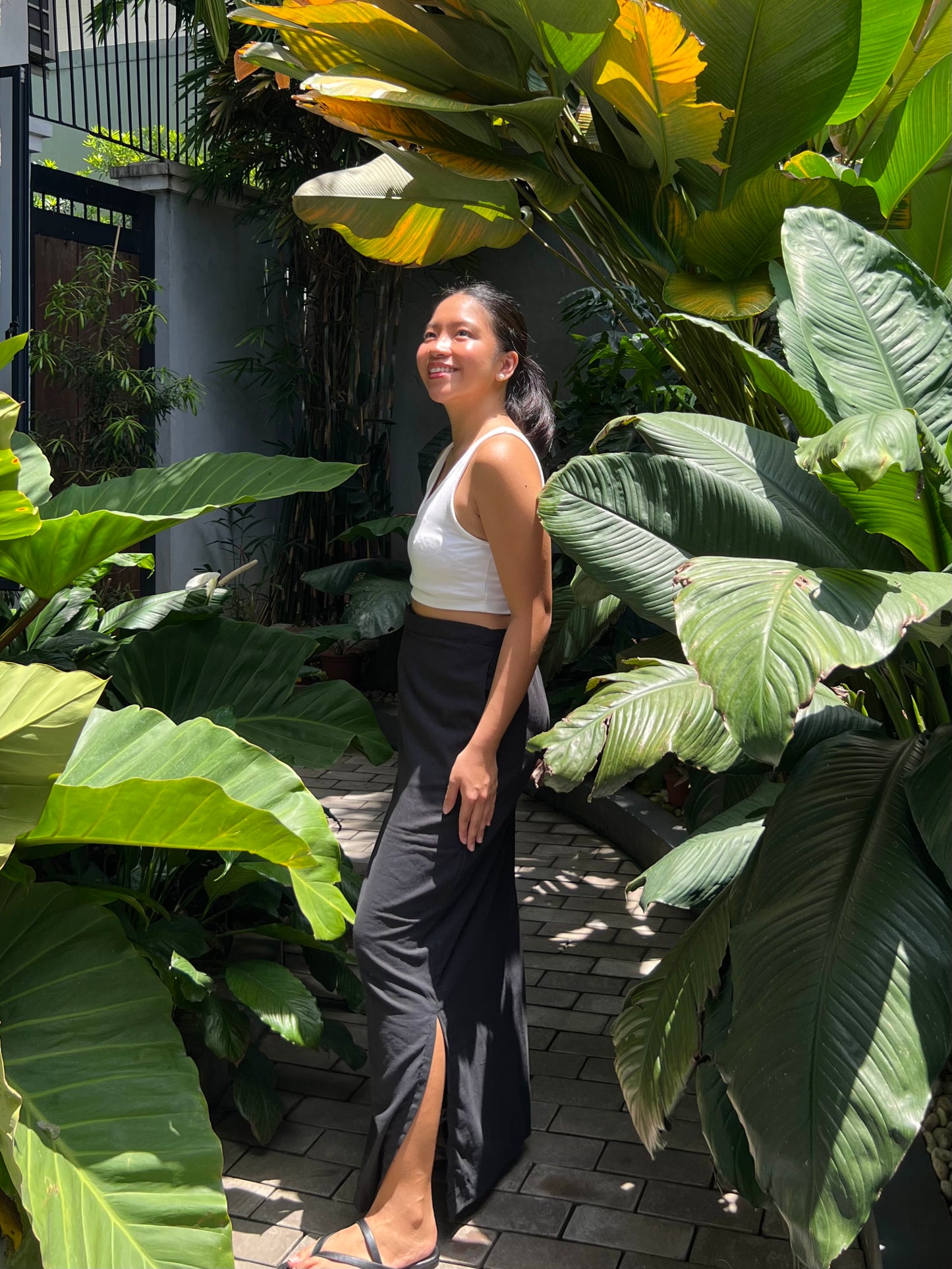 Teak Skirt in Black
