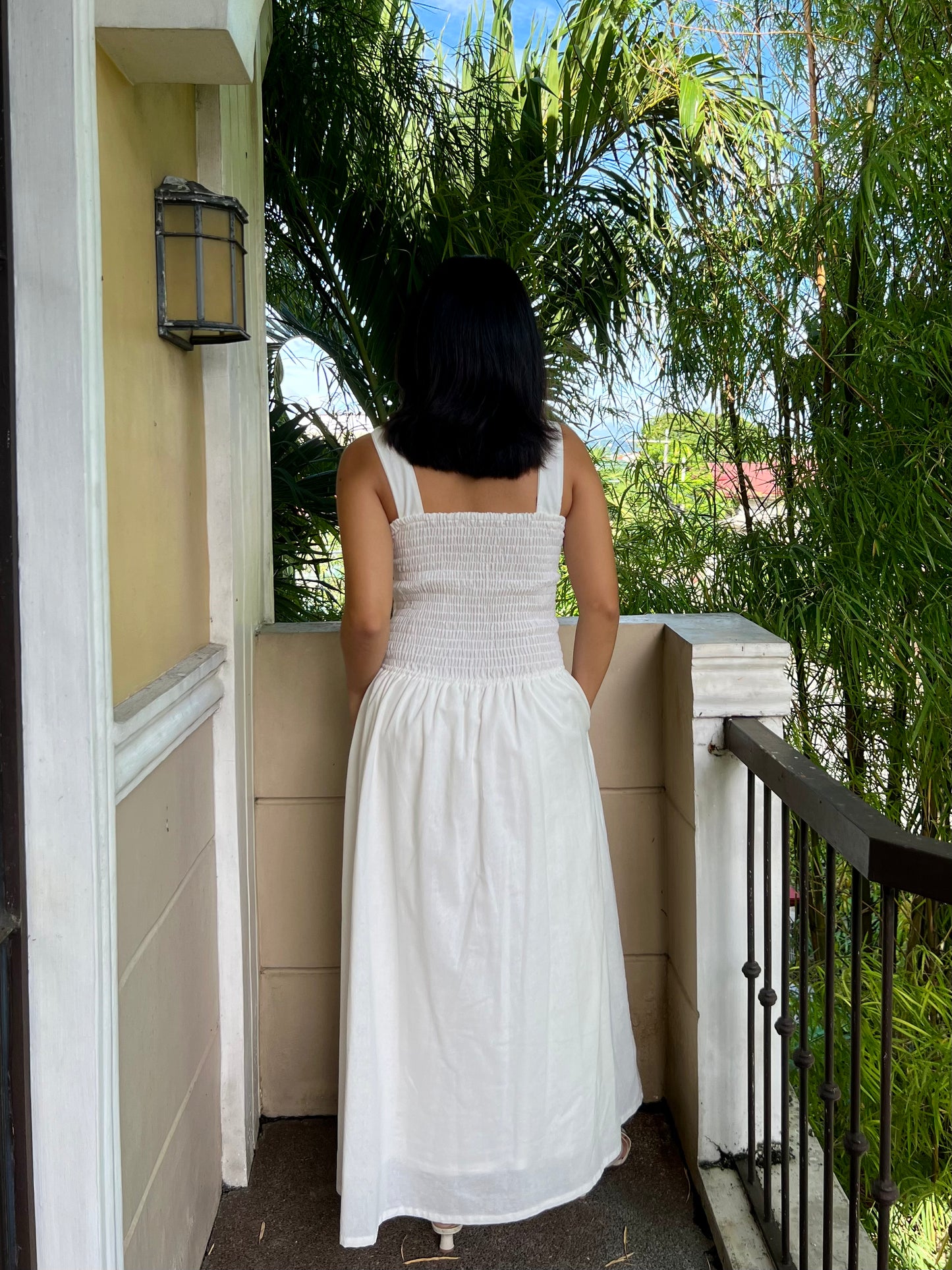Oxford Dress in White with Lining