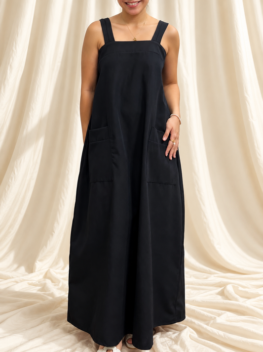 Galatia Dress in Black