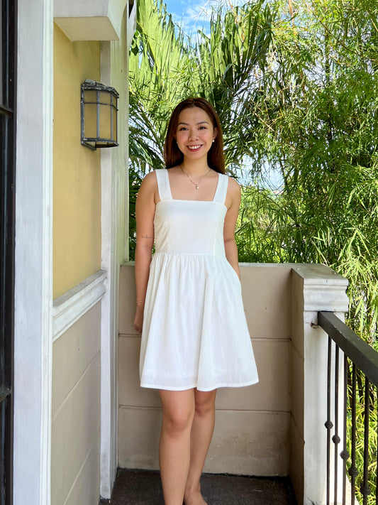 Bern Dress in White with Lining