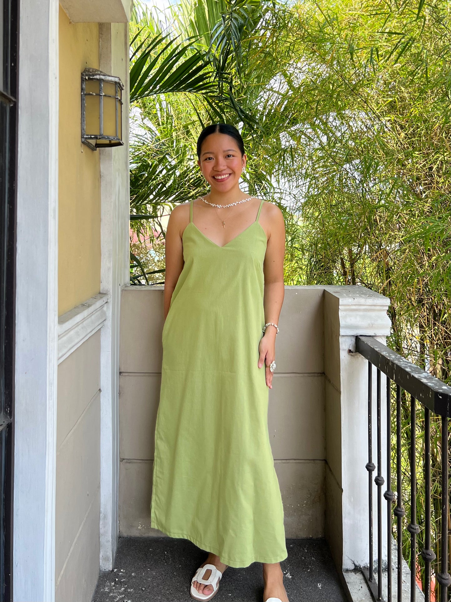 Caprese Dress in Apple Green