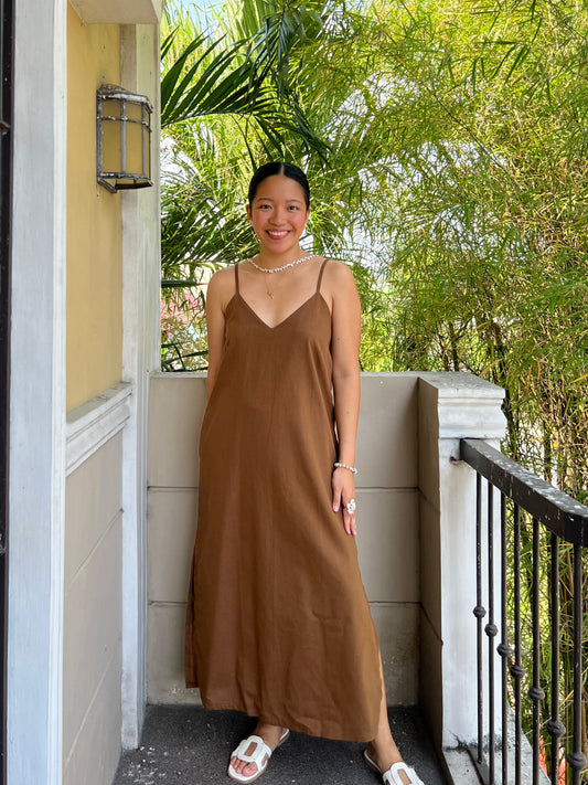 Caprese Dress in Dark Brown