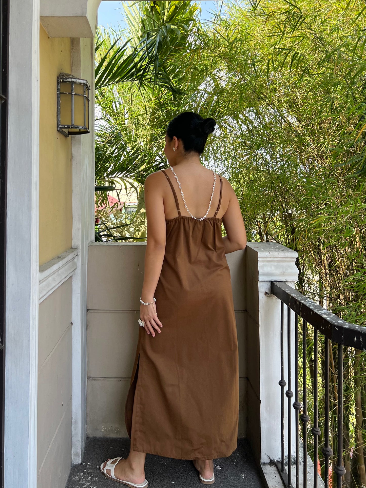 Caprese Dress in Dark Brown
