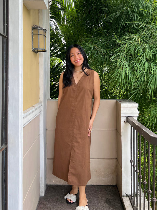 Courage Reversible Dress in Dark Brown