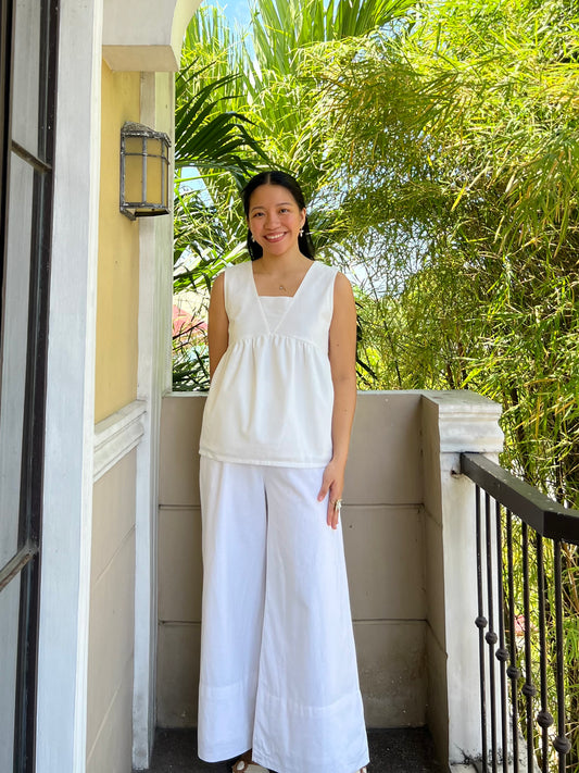 Cherry Top in White with Lining