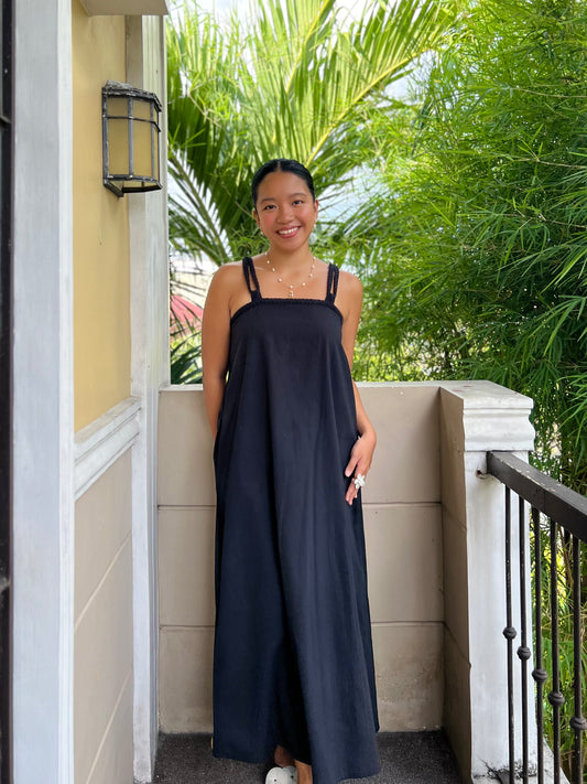 Montpellier Dress in Black