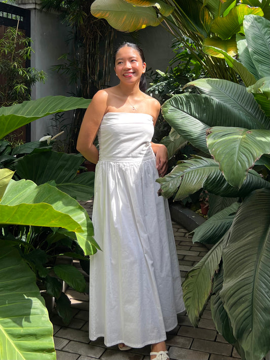 Ivory Dress in White with Lining