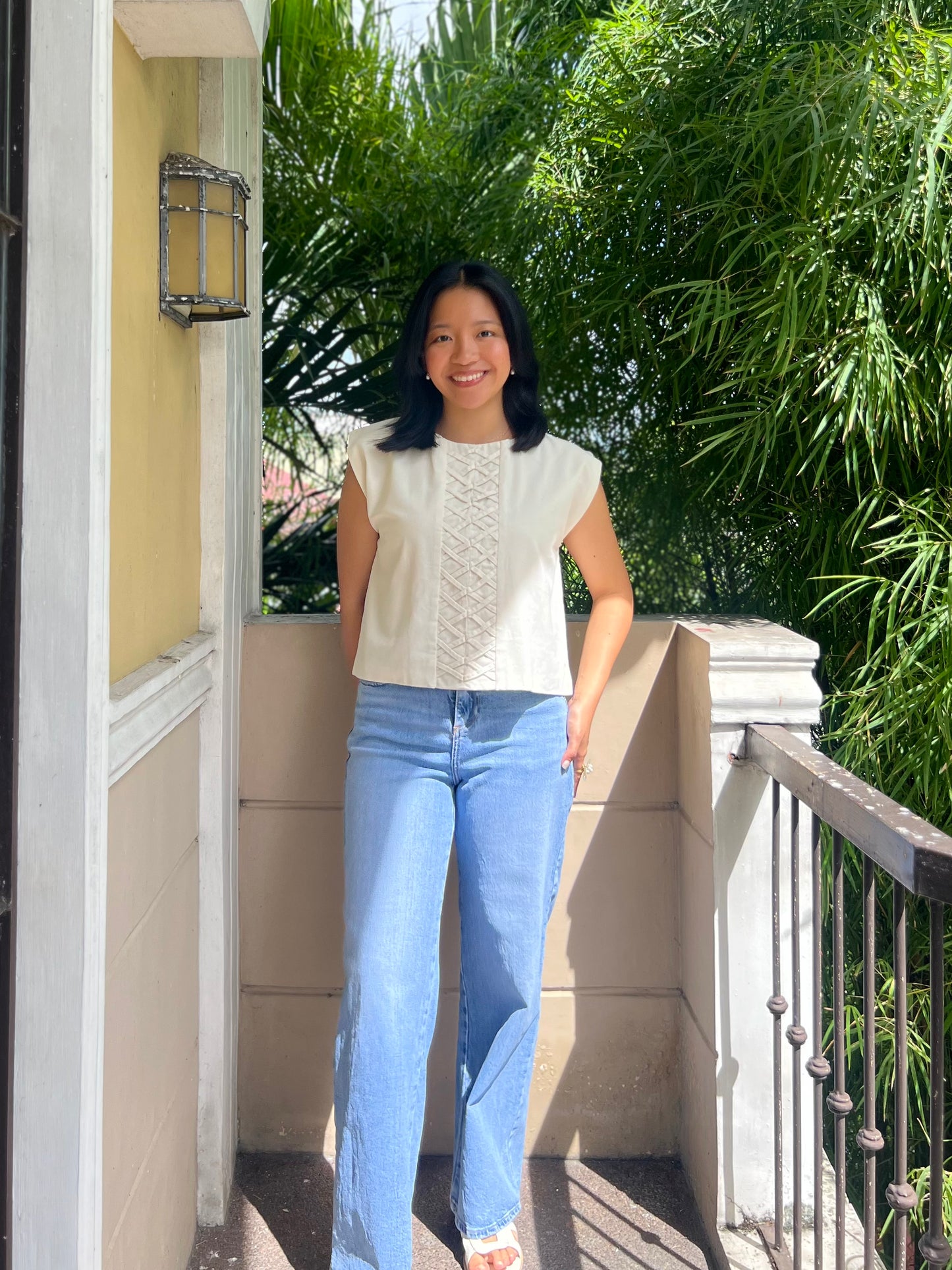 Fallbrook Top in White with Lining